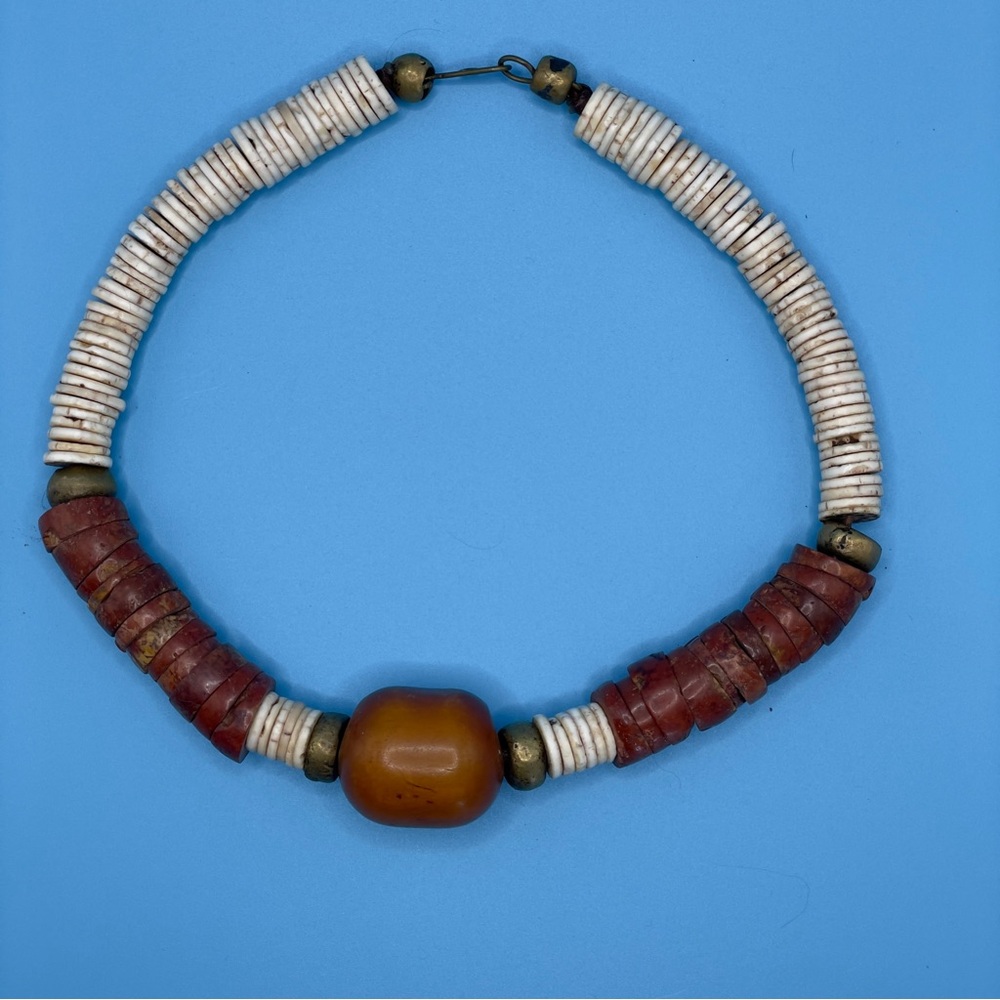 Vintage African Tribal Choker w/ HUGE Phenolic Amber Bead – Maasai Magic! 🔥 - Picture 4 of 11